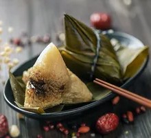 Green Bean Yolk Pork Zongzi