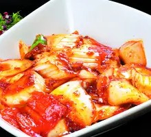 Spicy Sour Cabbage Noodles