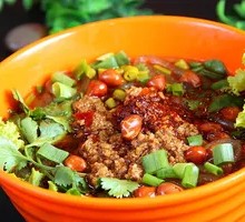 Pea and Mixed Sauce Noodles