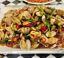 Spicy Mussels in Sauce