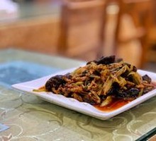 Fish-Flavored Shredded Pork