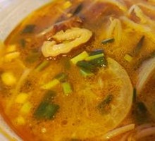 Tom Yum Pork Intestine Noodles