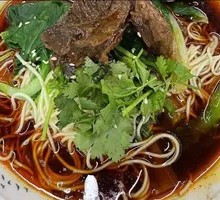 Half Meat, Half Noodles