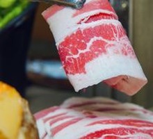 Thin-sliced pork belly