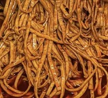 Shredded Tofu with Noodles