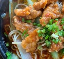 Slippery Meat Noodles