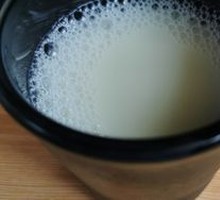 Qualified Soy Milk