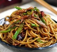 Cumin Stir-Fried Noodles