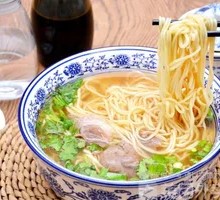 Clear Soup Beef Noodles