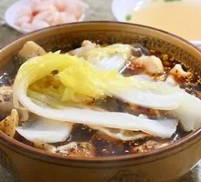 Chinese cabbage and pork dumplings