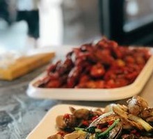 Spicy Stir-Fried Clams