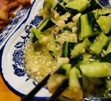 Garlic Cucumber Salad