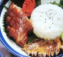 Pork Trotter and Pig's Intestine Rice