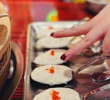 Crab Roe Fish Dumpling Flower