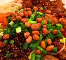 Spicy Chicken Noodle Salad