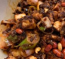Spicy Oil Rabbit Cubes