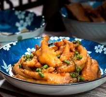 Sour Spicy Chicken Feet