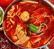 Spicy Pepper Three Fresh Rice Noodles