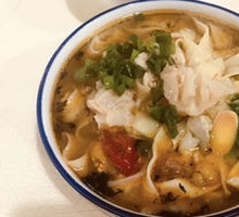 Beef tendon noodles