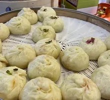 Flaky Pastry Bun