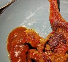 Grilled Lamb Ribs on Iron Plate