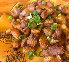 Charcoal-Roasted Fragrant Pig