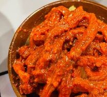 Stir-Fried Beef with Chopsticks