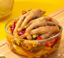Spicy Marinated Chicken Feet