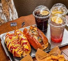 American Classic Hot Dog