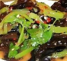 Bamboo Shoots and Wood Ear Mushroom with Pork Rice Bowl
