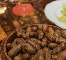 Old-School Braised Peanuts