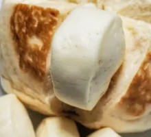 Milk-Scented Big Steamed Bun