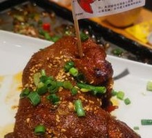 Spicy Pig Trotters