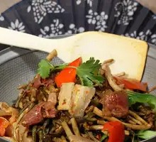 Dry Pot Stir-fry