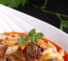 Braised Beef with Bamboo Shoots Rice Bowl