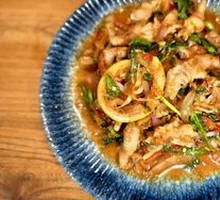 Hand-Mashed Chicken Feet
