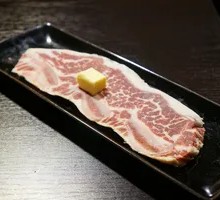 招牌牛仔骨
