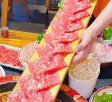 One-Meter Beef Rolls