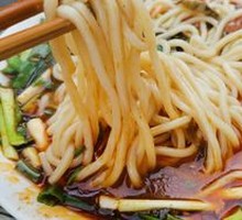 Sour Cabbage Beef Noodles