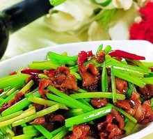 Celery Chicken Offal Rice Bowl