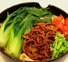 Sour Cabbage and Pork Noodles