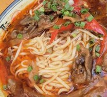 Braised Pork Rib Noodles