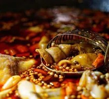 Fish with Pig Intestines