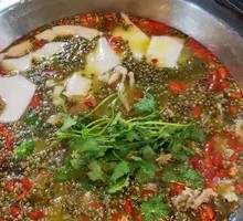 Spicy Frog and Fish Head
