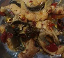 Sliced Fish with Spicy Sauce