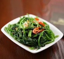 Garlic Stir-fried Water Spinach Rice