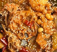 Crispy Pork with Spicy Hot Pot