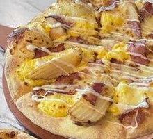 American-style Bacon & Potato Pizza