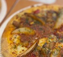Italian Meat Sauce Pizza