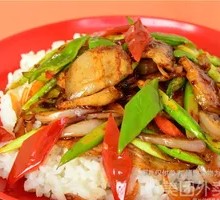 Green Pepper Spicy Pork Rice Bowl